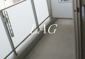 【バルコニー】 | 魔法の森 | バルコニーです。