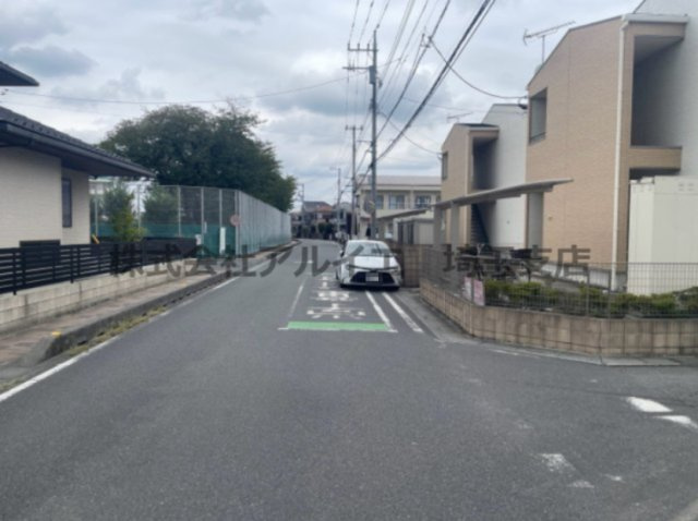 グローレジッドの周辺