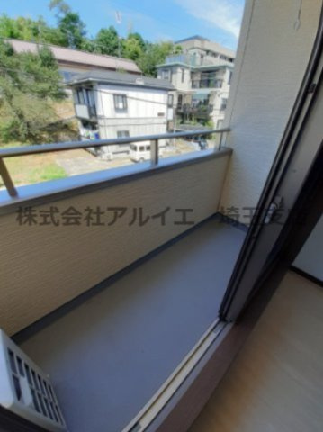 コンフォルティ御茶山のバルコニー