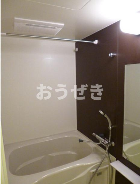 クレイシア世田谷野沢の浴室