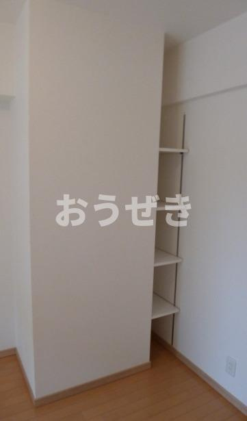 クレイシア世田谷野沢の収納