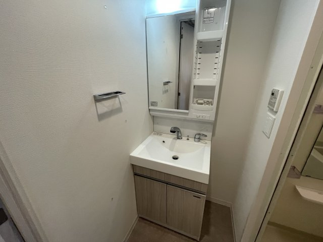 プランドール北浜の洗面所