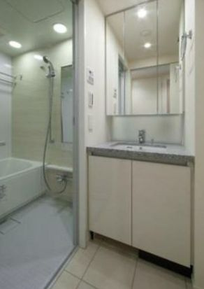 【洗面所独立】ディームス麻布狸穴町 
