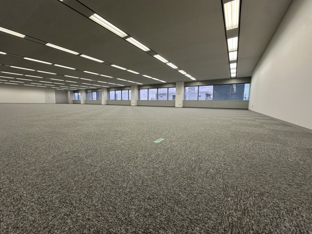 江戸堀センタービルの洋室
