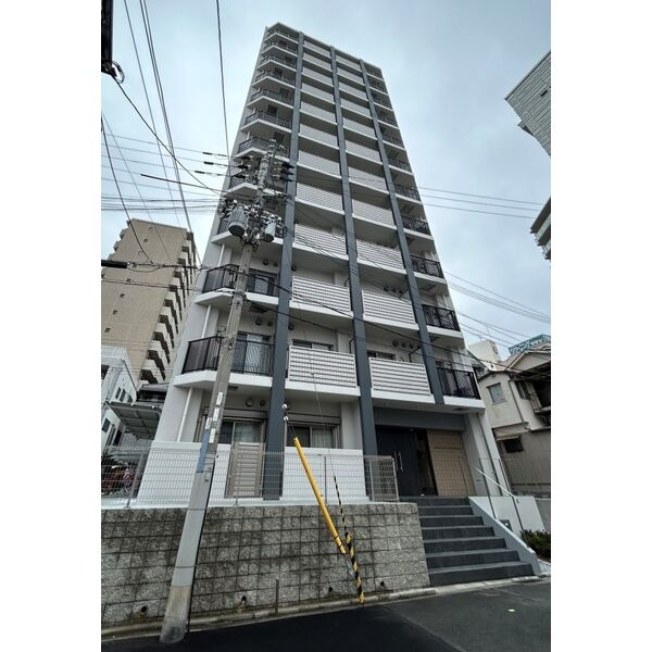 アプリーレ元町ウエストの外観