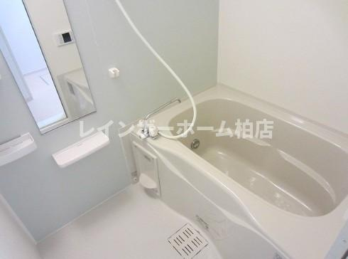 光ネット無料♪ペット相談可♪駐車場♪の浴室|きれいなお風呂です