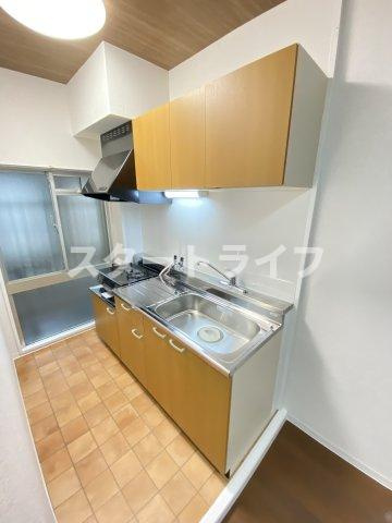 大阪市淀川区宮原１丁目の賃貸マンションのキッチン