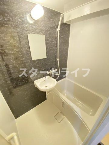 大阪市淀川区宮原１丁目の賃貸マンションの浴室