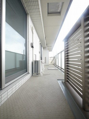 ミオカステーロ横濱吉野町ステーションフロントのバルコニー|バルコニー完備です！