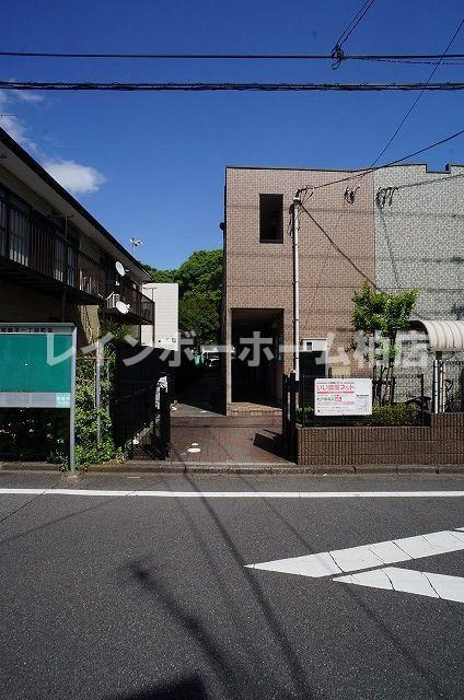 【仲介手数料：50％OFF】対象物件！のエントランス|ゆとりのあるエントランスです