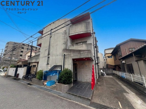 敷地内に駐輪場があります♪