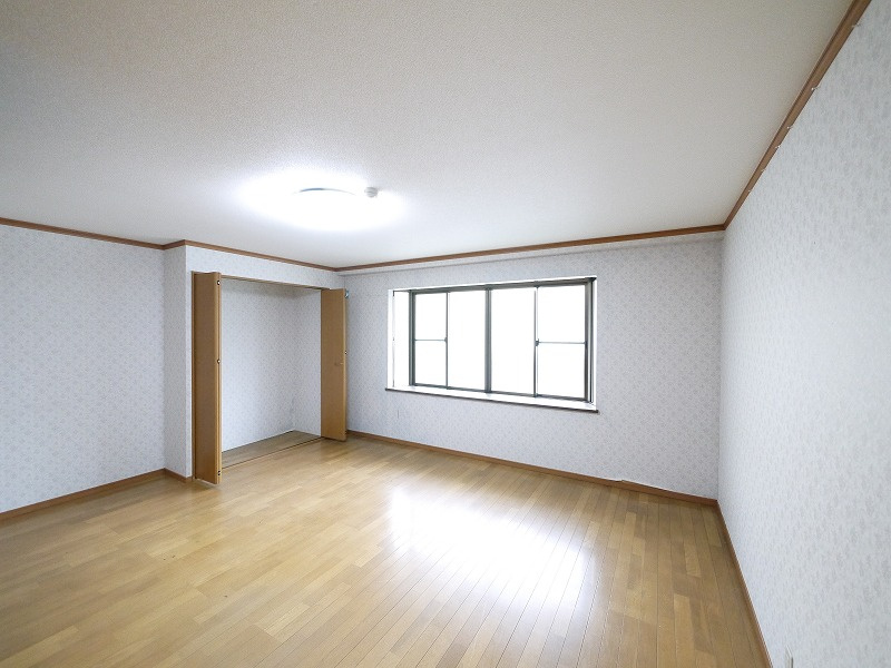神殿マンション3号棟