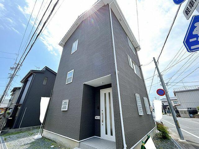 浜松市中央区海老塚町の中古一戸建|現地外観