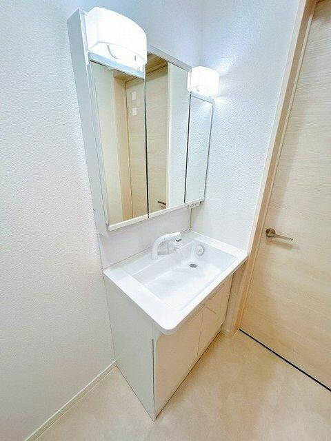 浜松市中央区海老塚町の中古一戸建|洗面台