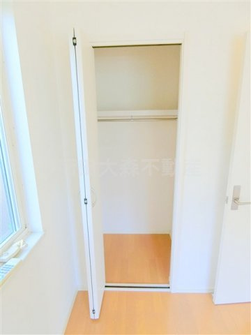 アコルトの収納|収納　1メートル程の使いやすいクローゼット