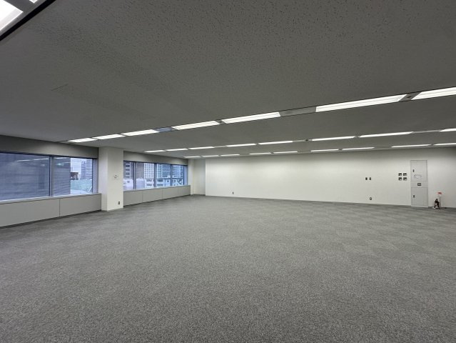江戸堀センタービルの洋室