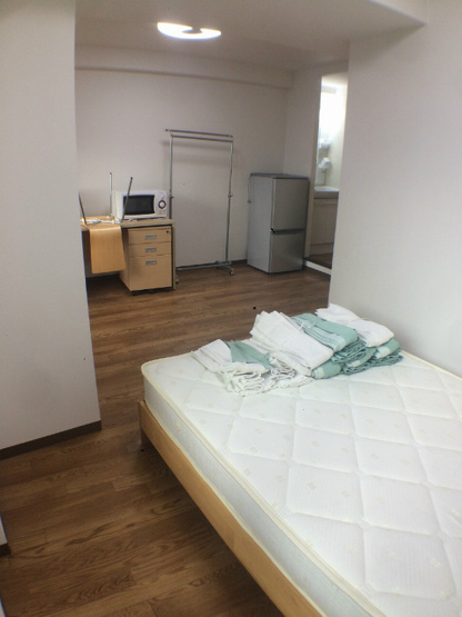 【寝室】ノベラ海岸通