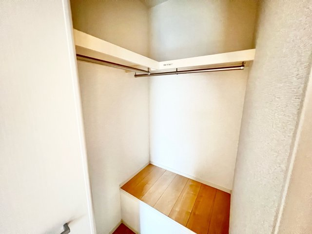 セレッソ入輪戸の収納|※別部屋参考写真