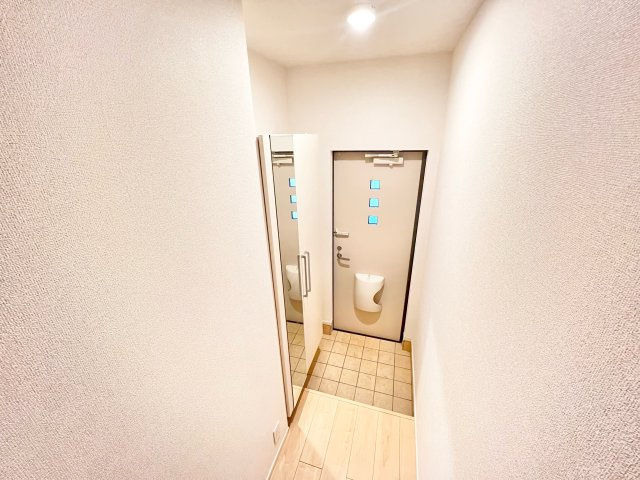 セレッソ入輪戸の玄関|※別部屋参考写真