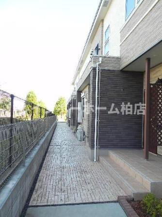 特典：仲介手数料が50％OFFです‼のエントランス|建物の内部です