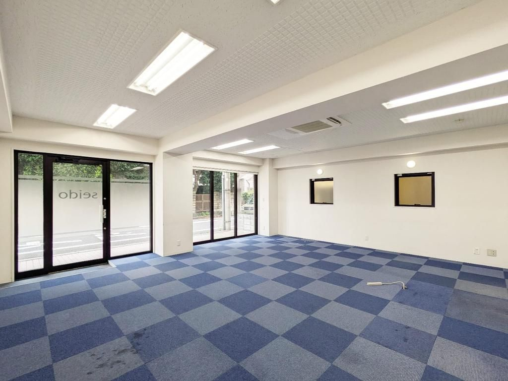 国分寺市東元町２丁目の店舗事務所の内装