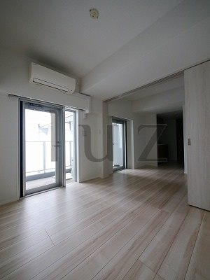 リヴシティ横濱新川町弐番館の寝室