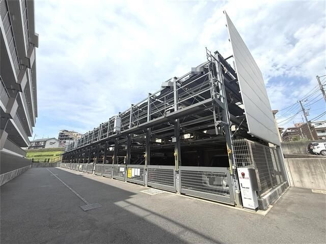 パークホームズ西船橋ザ　レジデンスの駐車場