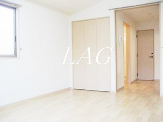 【居間・リビング】 | ラフィネ・ボヌール | 洋室のお部屋です。