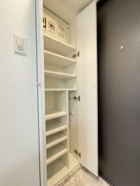 スカイコート品川南大井第２の収納