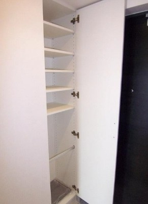 ＮＩＳＨＩ　ＩＫＥＢＵＫＵＲＯ　ＲＥＳＩＤＥＮＣＥの収納