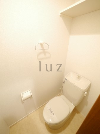 ラフィーネ菊名のトイレ|清潔感あるトイレです。