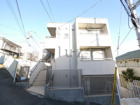 ラフィーネ菊名の外観