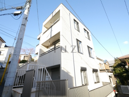ラフィーネ菊名の外観