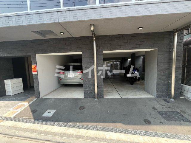 ハーモニーレジデンス東京羽田スカイブリッジの駐車場