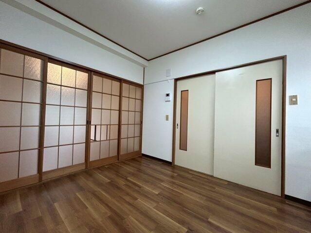 シャトーさわだⅠの居間・リビング