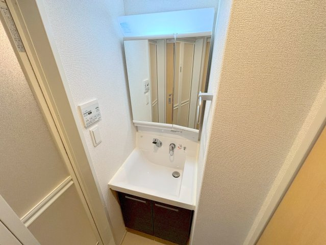 イースト　ブルーの洗面所
