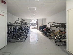 S-RESIDENCE葵の駐車場