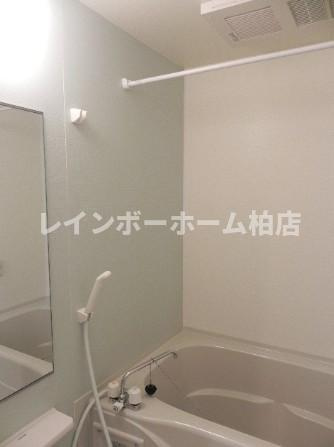 特典：仲介手数料が50％OFFです‼の浴室|きれいなお風呂です