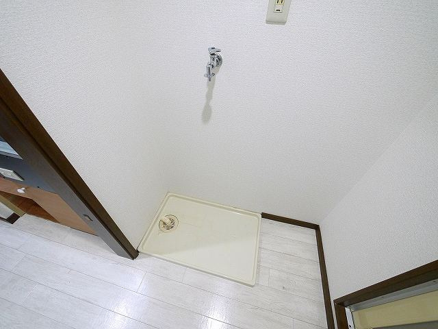 シティパレスやすらぎの道Ｐ６の設備|嬉しい室内洗濯機置き場がございます。