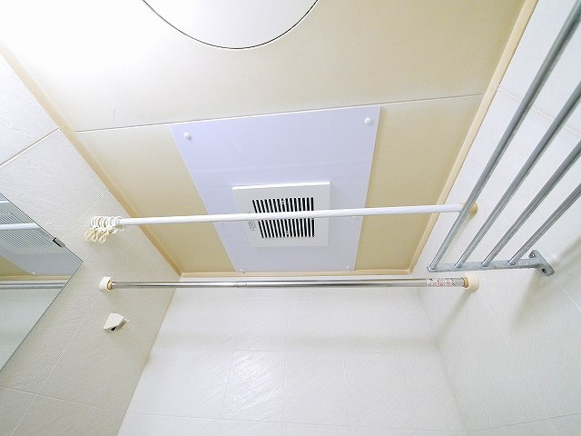 シティパレスやすらぎの道Ｐ６の設備|換気扇