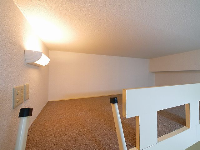 シティパレスやすらぎの道Ｐ６のその他|ロフト付きのお部屋です。