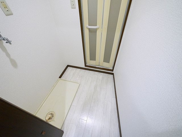 シティパレスやすらぎの道Ｐ６の設備|嬉しい室内洗濯機置き場がございます。