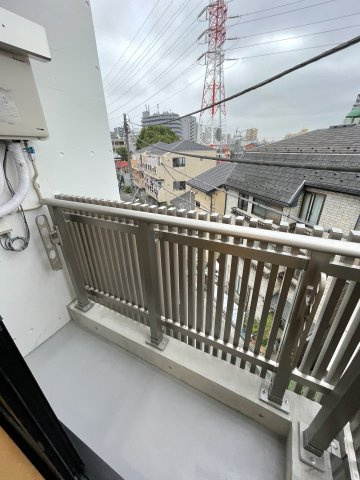 広々としたバルコニーです