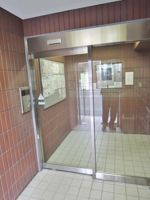 日神パレス東日暮里第２のエントランス