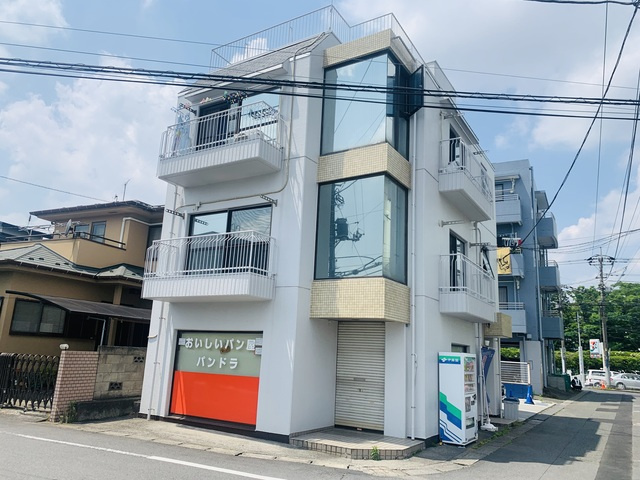 星野ビルの外観