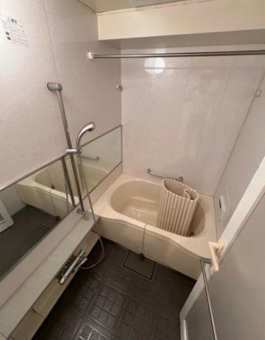 センチュリーハイツ御徒町モダニカの浴室|きれいなお風呂です