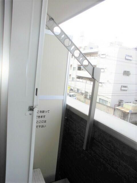 Ｃｒｙｓｔａｌ　Ｓｋｙ　板橋のバルコニー