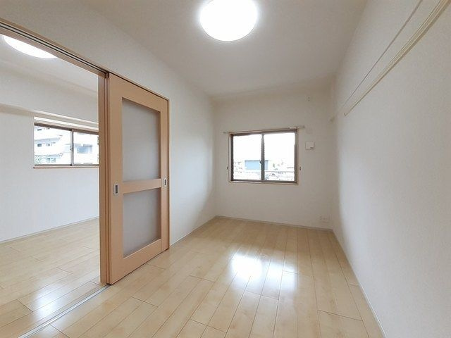 ラウレア　Ｋの内装