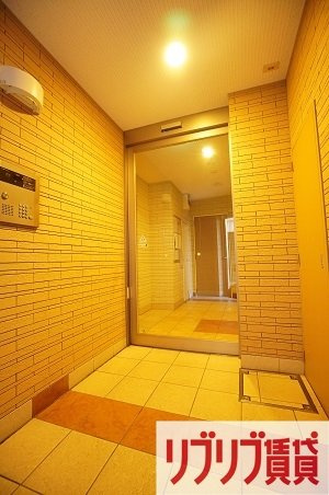 アイデアルのエントランス