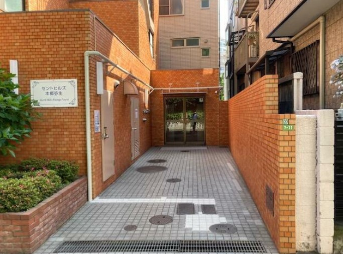 【ロビー】